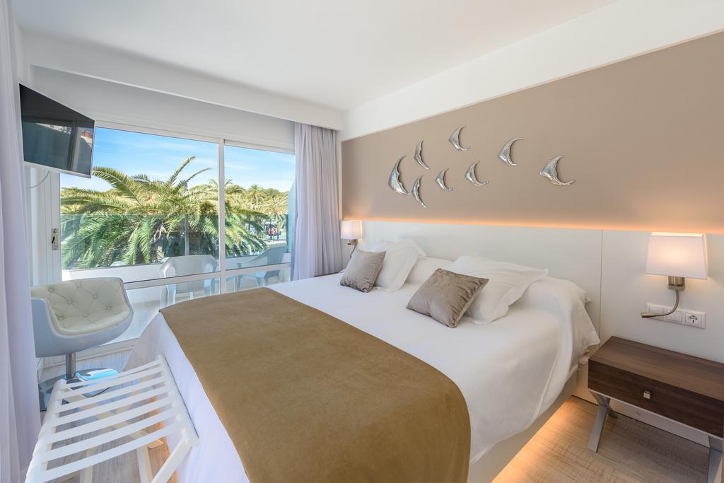 Hotel Plaza Santa Ponsa Boutique - Adults Only. Extérieur photo